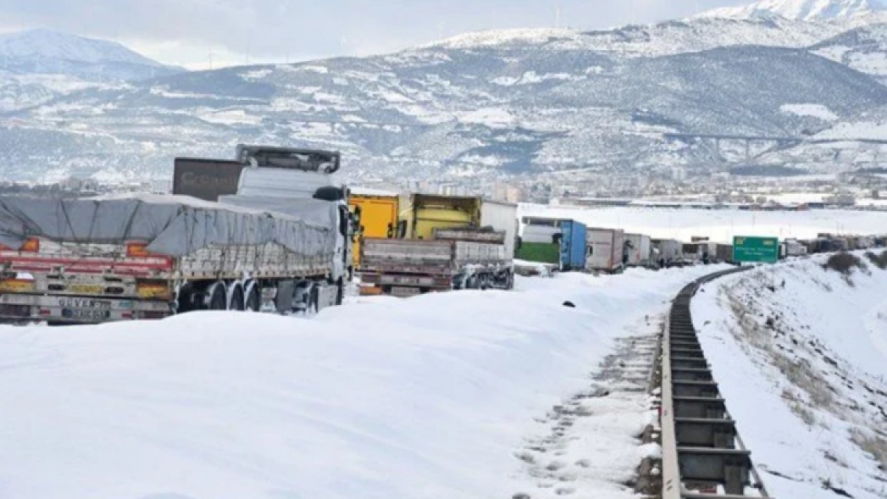 Son Dakika: TAG otoyolu yine ulaşıma kapandı