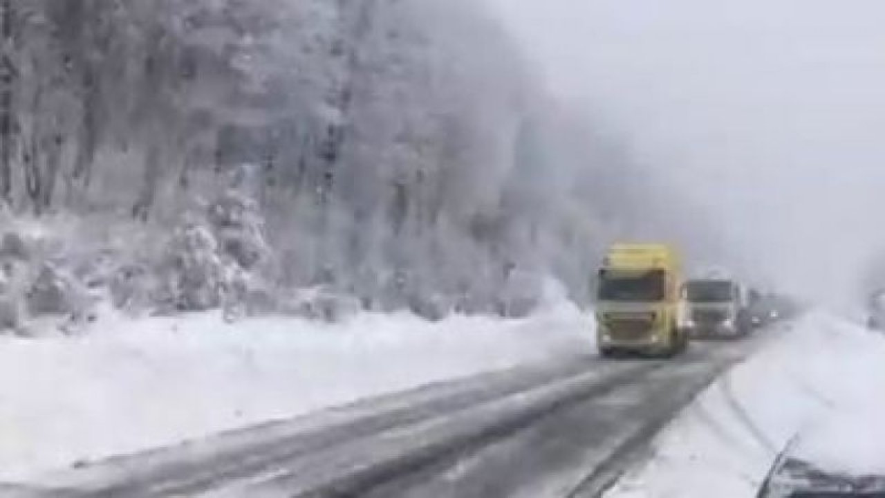 Son Dakika: Karayolları Genel Müdürlüğü Gaziantep Ve Türkiye'de Yoğun Yağan Kardan Dolayı kapanan Yolları Bildirdi!