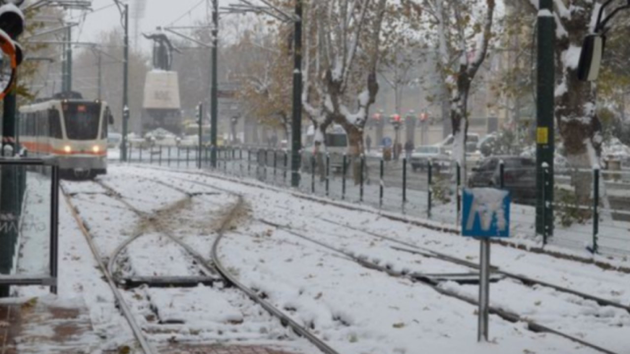 Son Dakika: Gaziantep'te Tramwaylar ve Otobüsler Çalışıyor mu? Ulaşımda son Durum ne?