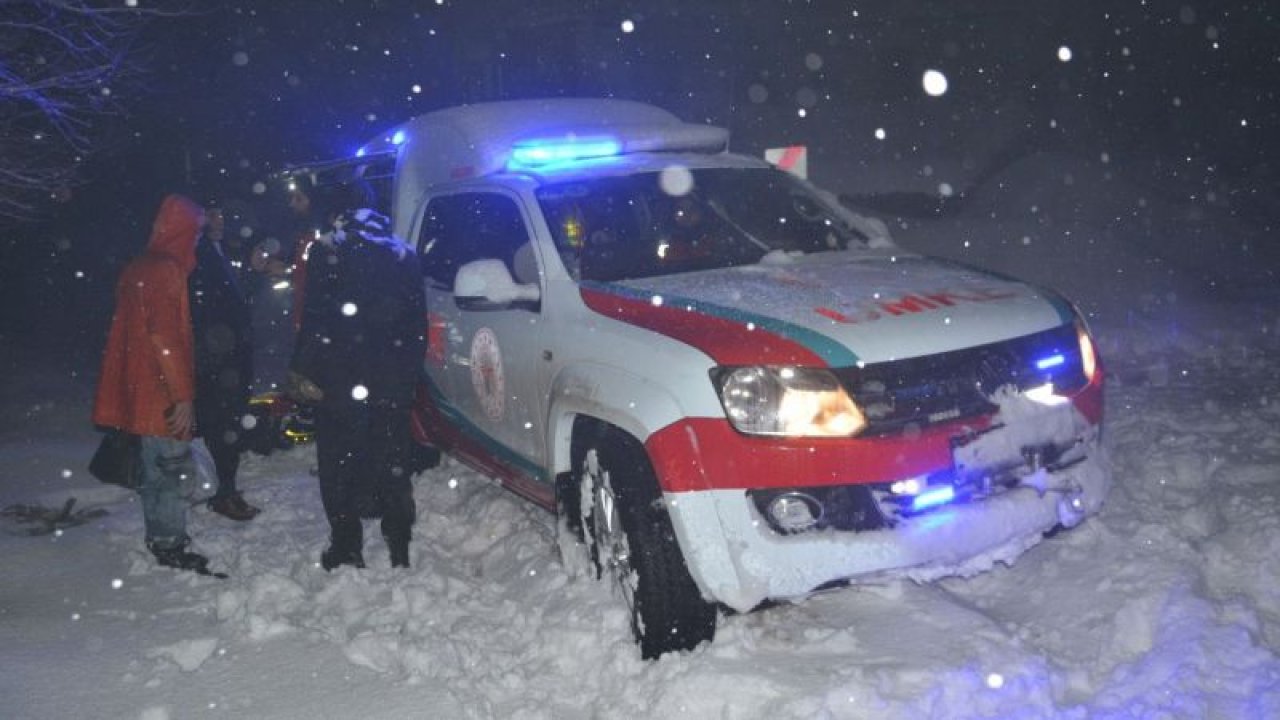 Son Dakika: Video Haber...Şanlıurfa'da Ölüm Kalım Savaşı! Rahatsızlanan 2 Kardeş İçin Herkes Seferber Oldu! 6 Saat Sonra Hastaneye Ulaştırıldılar