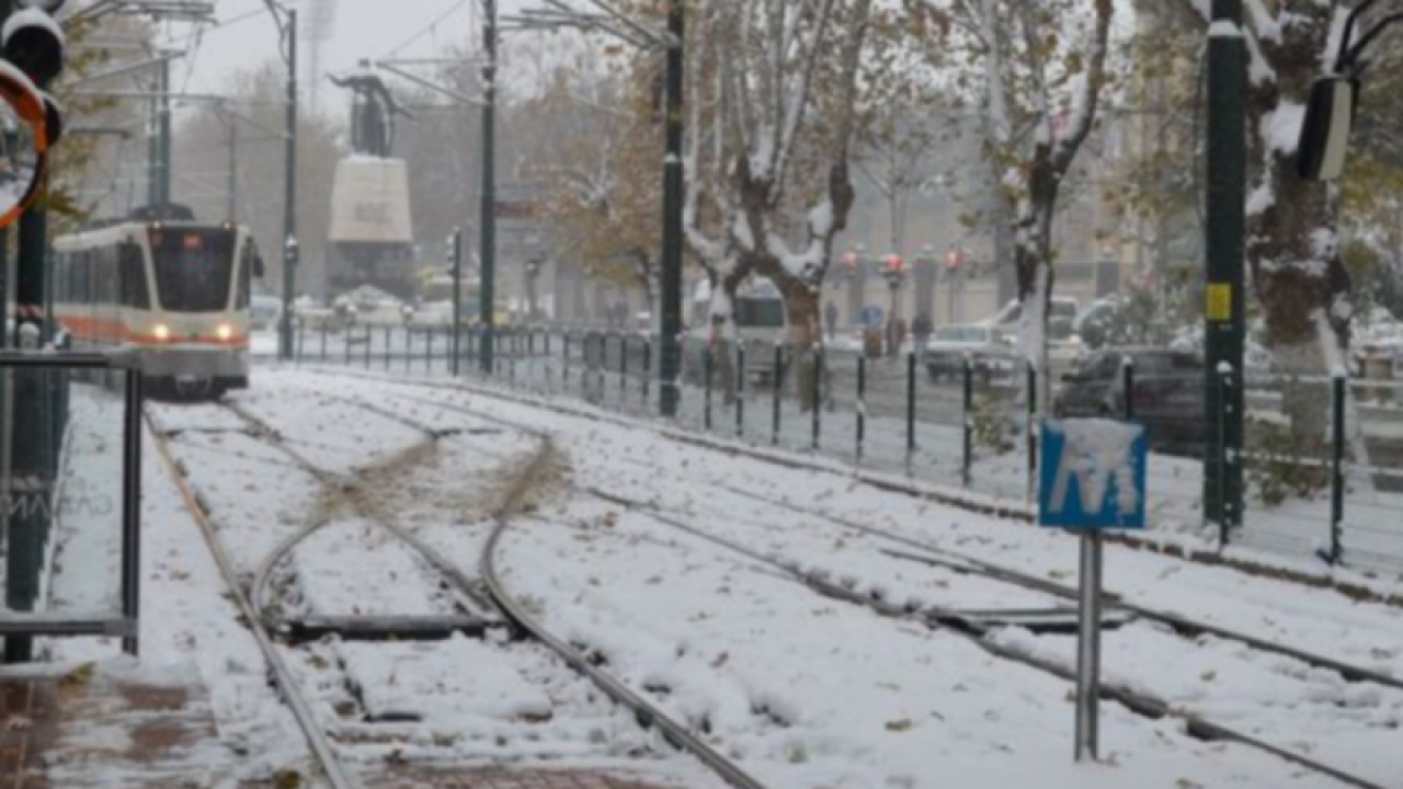 Son Dakika: Gaziantep'te Tramwaylar ve Otobüsler Çalışıyor mu? Ulaşımda son Durum ne?