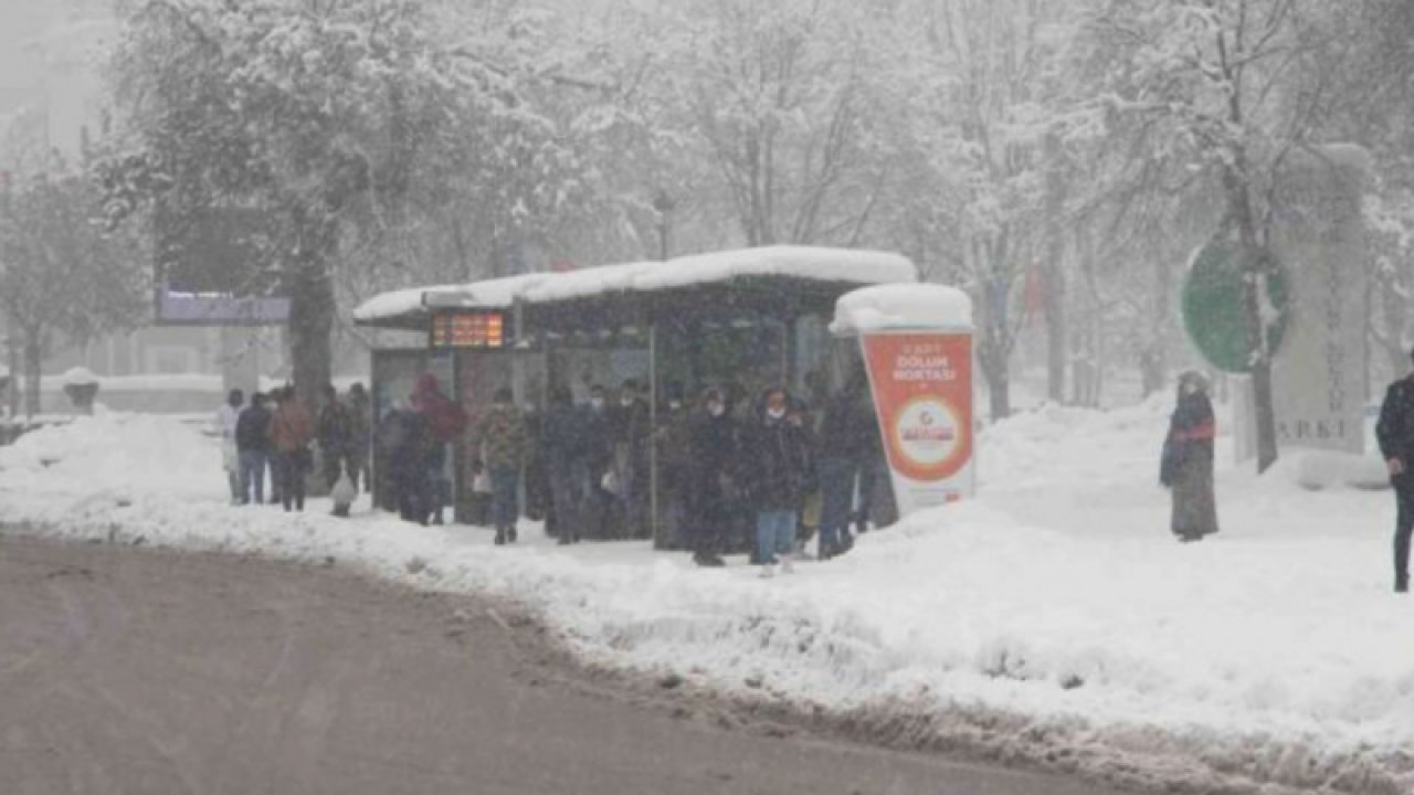 Son Dakika: Vali Gül Duyurdu! Gaziantep'te Kardan Kapanan Tüm Yollar Trafiğe Açıldı