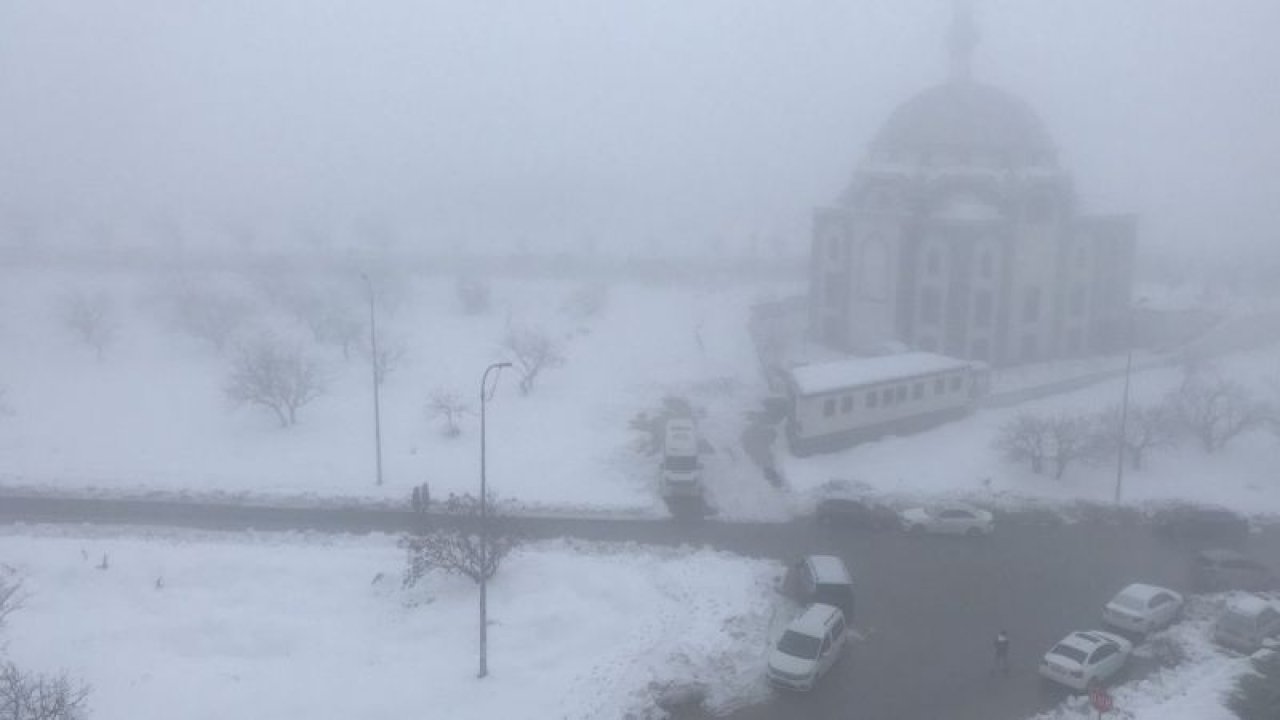 Son Dakika:Video Haber... Gaziantep'te sis etkili oluyor