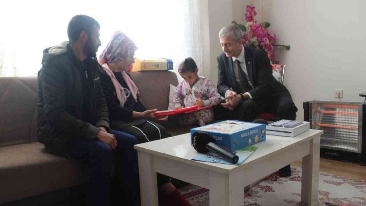 Son Dakika:Video Haber...Minik Asiye’nin yeni evindeki ilk ziyaretçisi Başkan Tahmazoğlu oldu