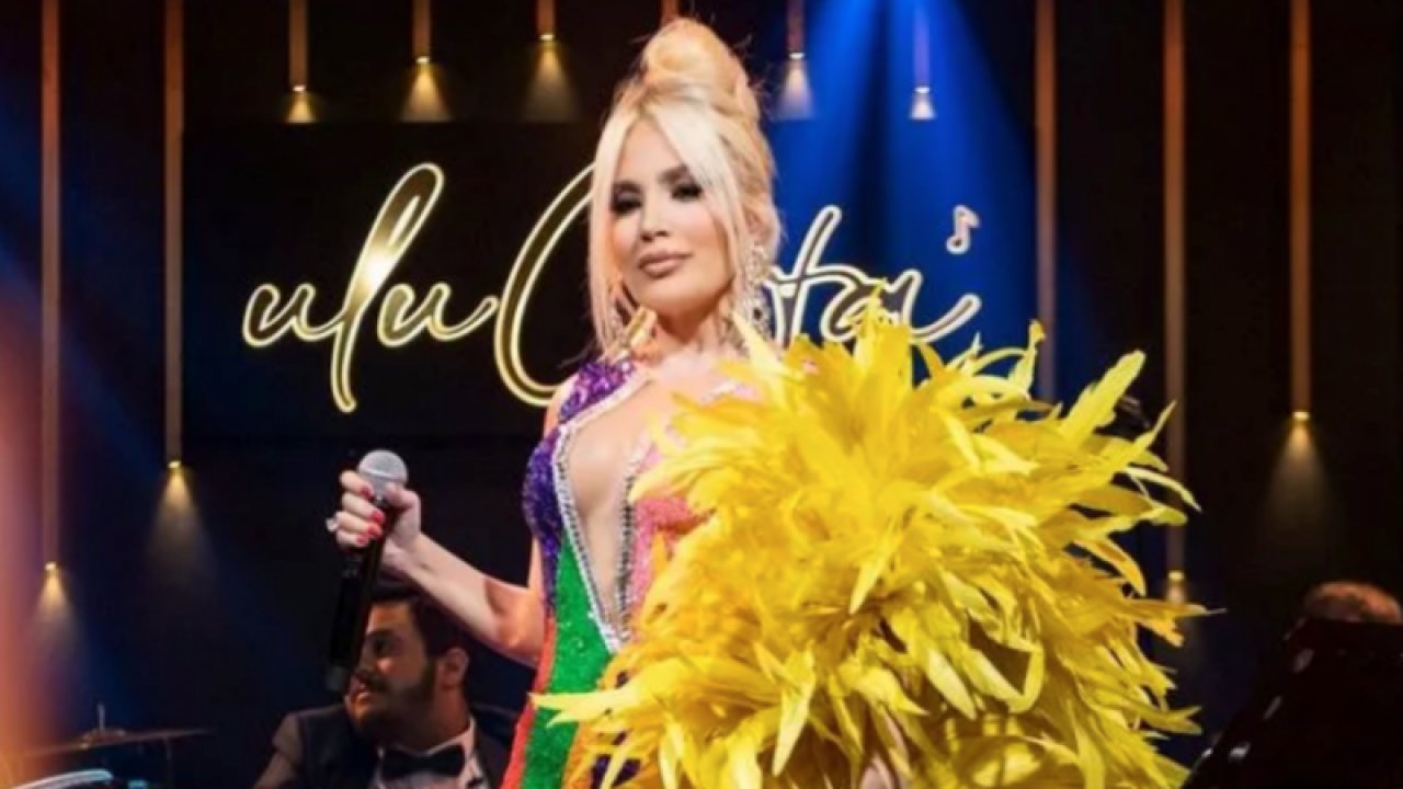 Lerzan Mutlu'dan dekolte şov! Bir de arkasını görün