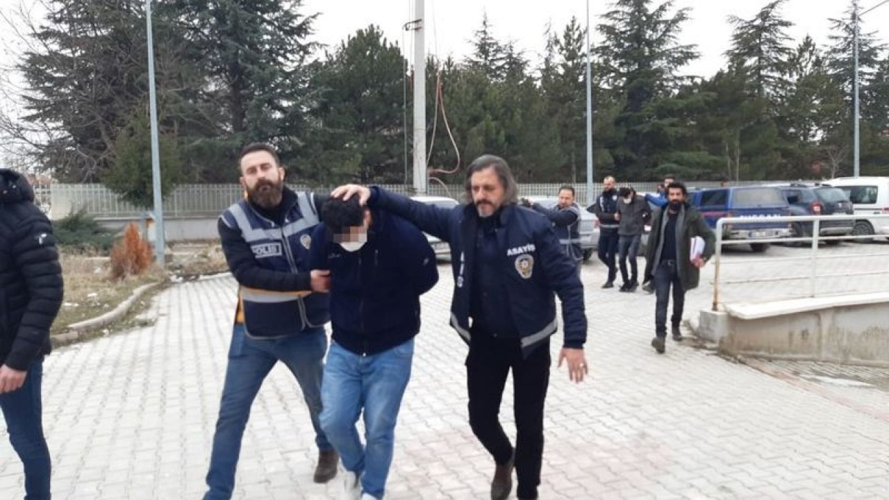 Son Dakika: Kumar borcu için vahşet