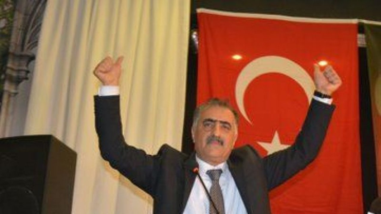 Son Dakika: Gaziantep Tüm Emlakçılar Odası Başkanlığı’na yeniden Mehmet Aytaç seçildi.