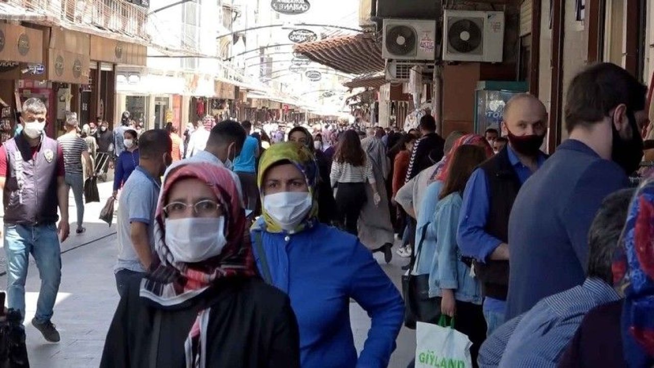 FLAŞ HABER: Türkiye, Gaziantep için Güncel corona verileri açıklandı! Bakan Koca 'Can kayıplarımızın neden yüksek seyrettiği dikkat çeken bir konu.'