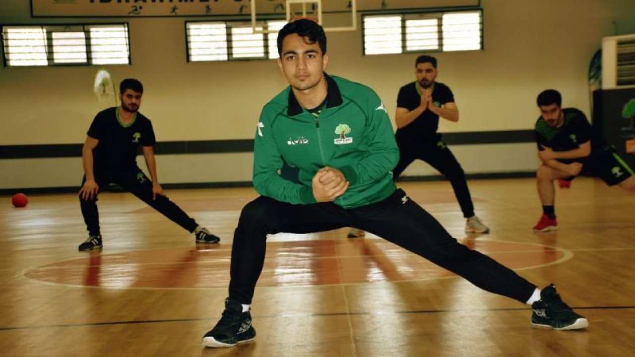 Eğitim aldığı yere, antrenör oldu