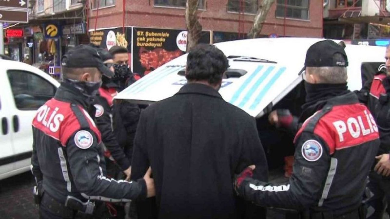 Video Haber: Kahramanmaraş'ta "Ailene büyü yapılmış" deyip para isteyen adamı polise yakalattı