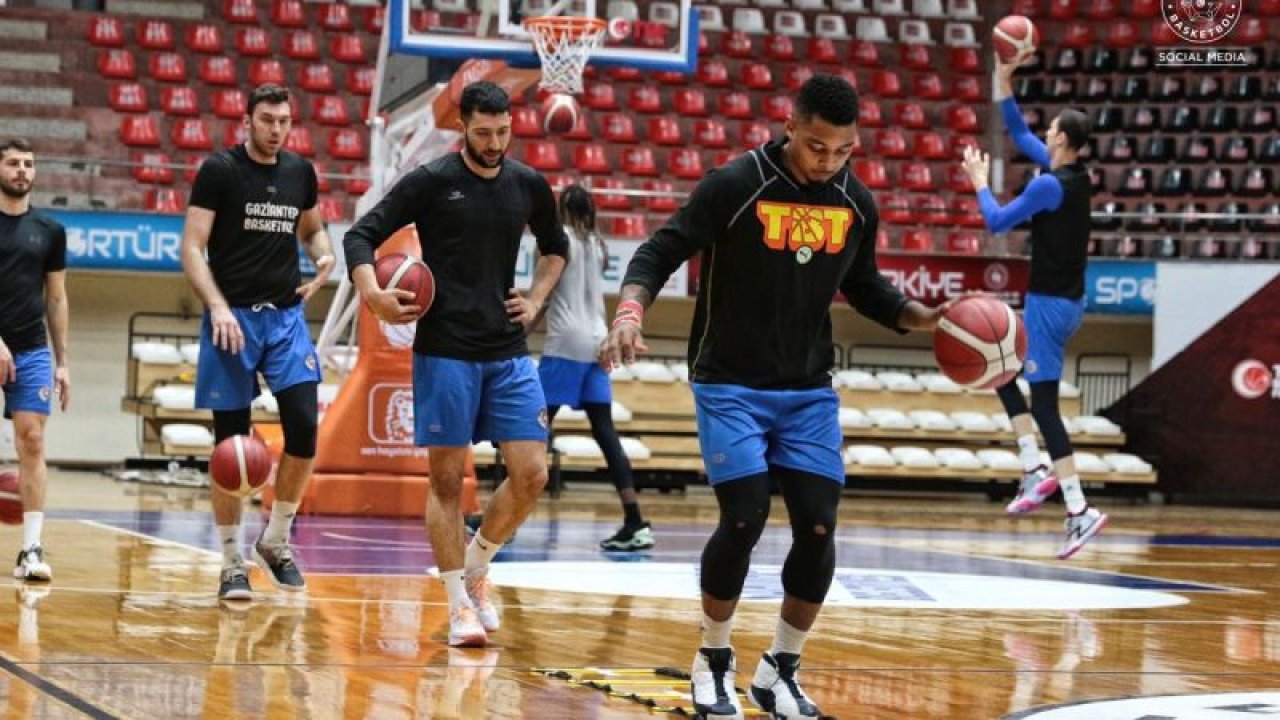 Dev adamlar “dur” diyecek