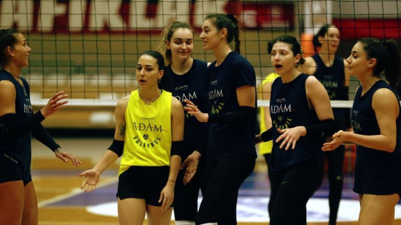Adam Voleybol play-off’da iddialı