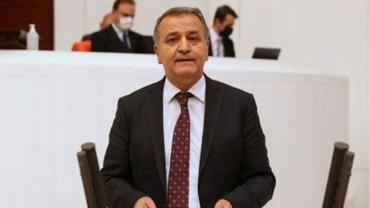 Mahmut Toğrul çiftçinin sesine kulak verdi