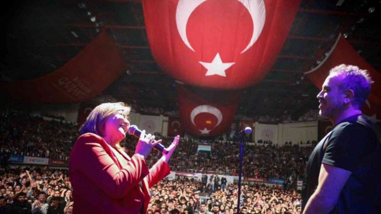 Haluk Levent Gaziantep’te hayranları ile buluştu