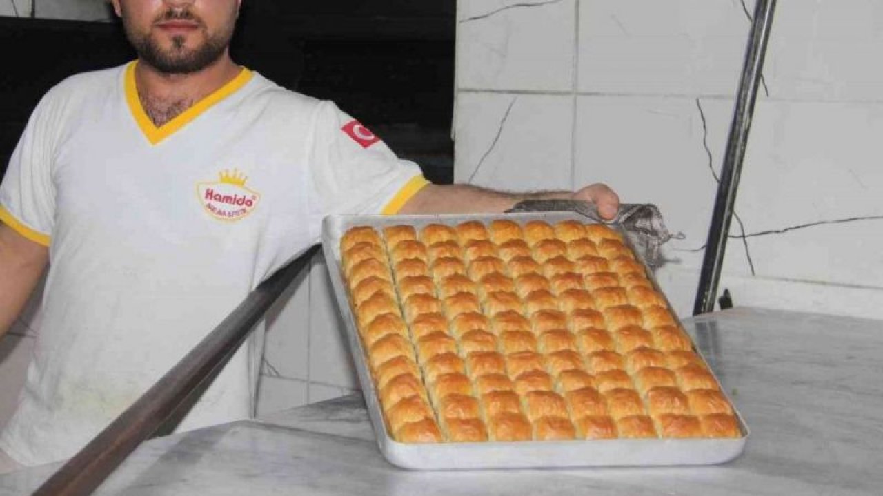 Gaziantep'in baklavasını Gaziantepliler Yiyemiyor!  Baklava Şehri Gaziantep'te, Gaziantepli Vatandaşların Yiyemediği, Hayal Edemediği! Antep Baklavasına, Ramazan mesaisi başladı...