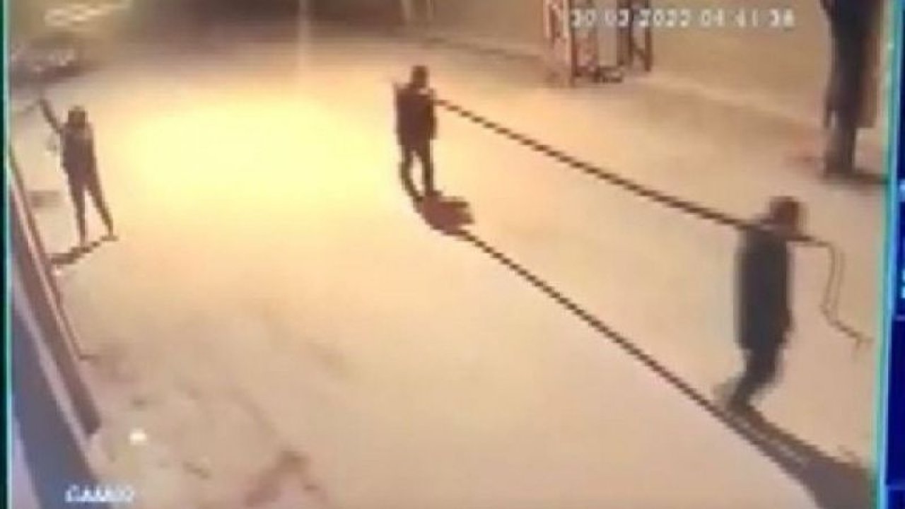 Video Haber...Gaziantep'te hırsızlar karşı karşıya gelmişti.Mahalle sakinleri hırsızlardan bıktı