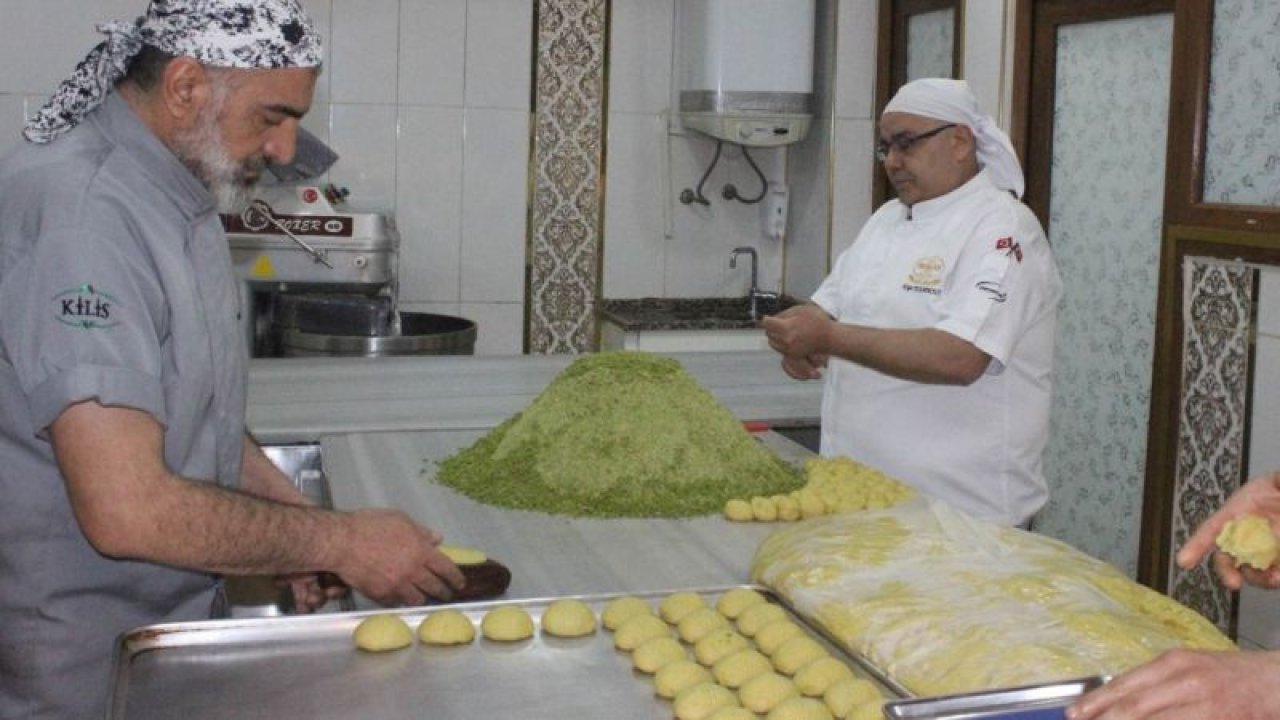 Kilis’te gerebiç tatlısı mesaisi