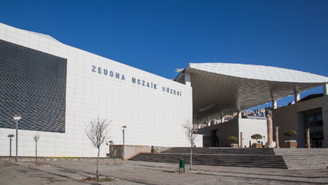 Zeugma Mozaik Müzesi Nerede? Zeugma Mozaik Müzesinin Ücreti Ne Kadar? Zeugma Mozaik Müzesi Hakkında Bilgiler...Gaziantep'te mutlaka görmelisiniz denilen yer 'ZEUGMA MOZAİK MÜZESİ'
