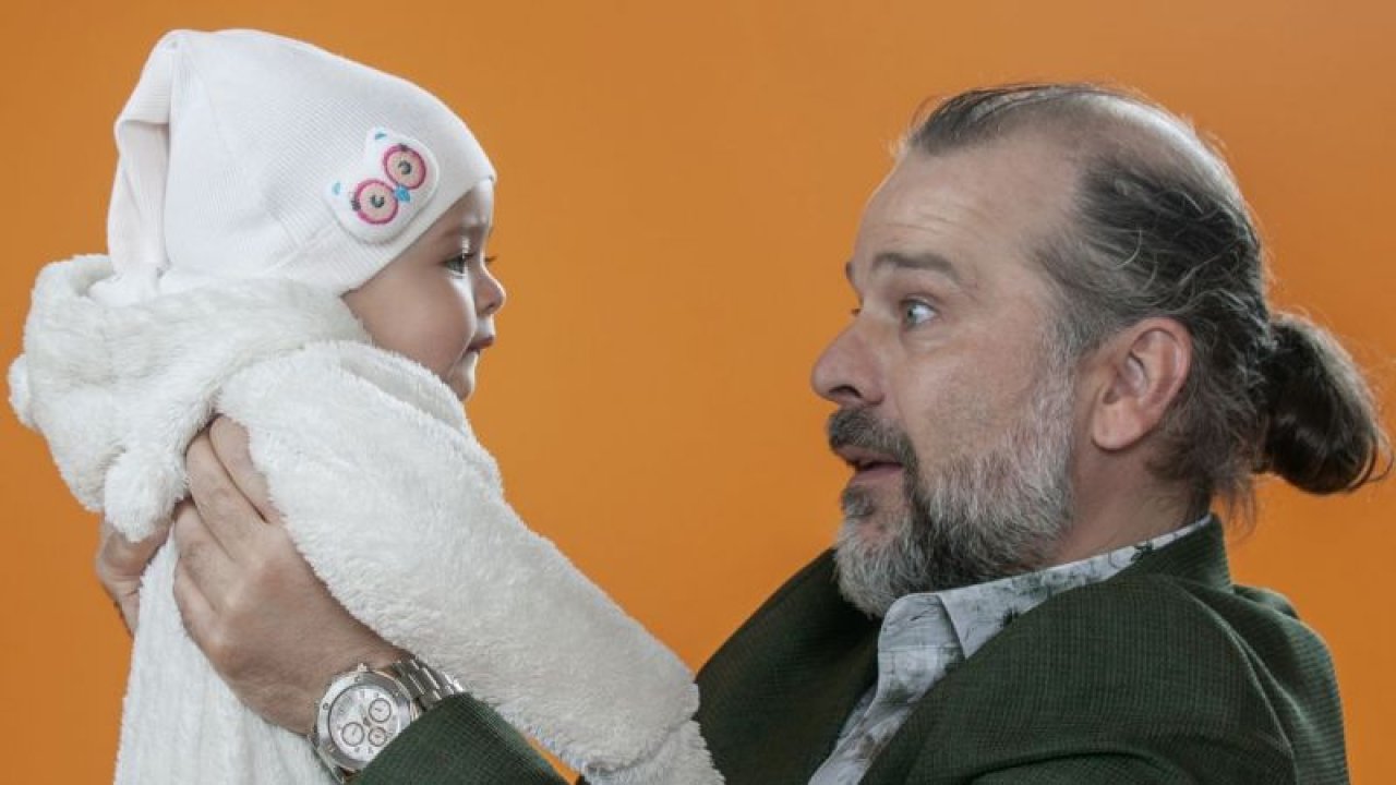 Günde iki saat uykuyla yaşıyorum