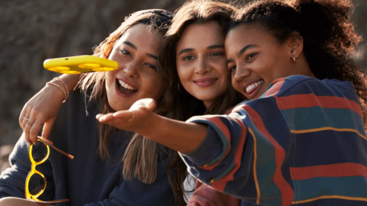 Sosyal medya şirketi kameralı drone’unu tanıttı