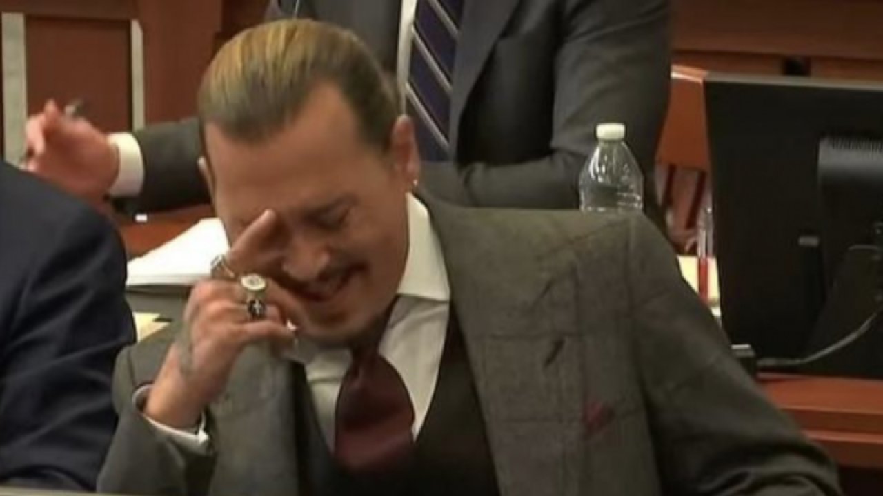Johnny Depp-Amber Heard davasında kahkaha tufanı: Penis açıklaması olay oldu