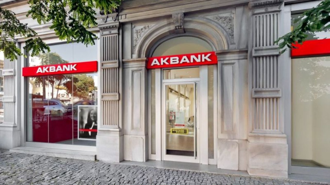 Akbank'ta hesabı olanlar dikkat: Hesabınıza 6 GB hediye internet tanımlanacak!