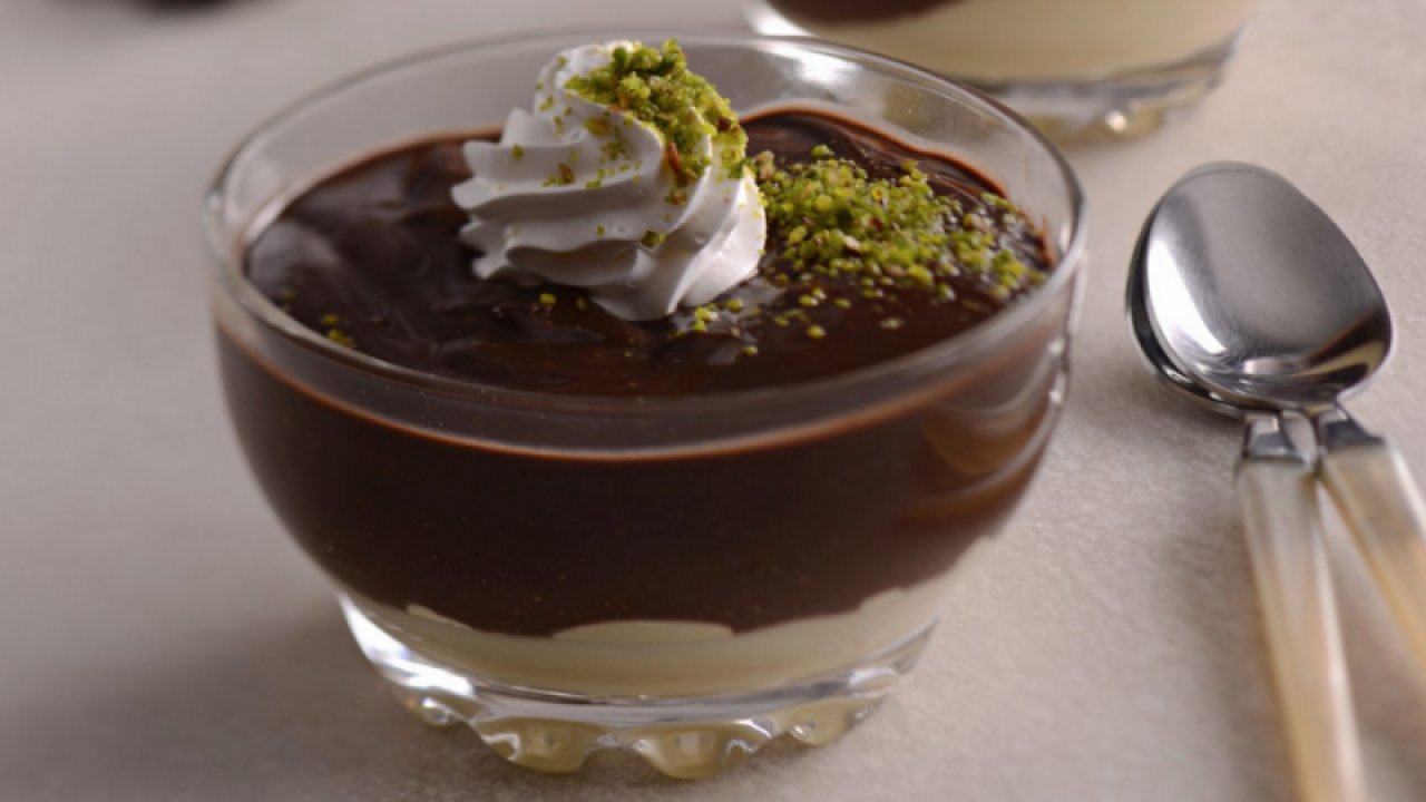 Pastane Lezzetinde Supangleye Kimse Hayır Diyemez! İşte Ev Yapımı Tam Kıvamında Supangle Tarifi!