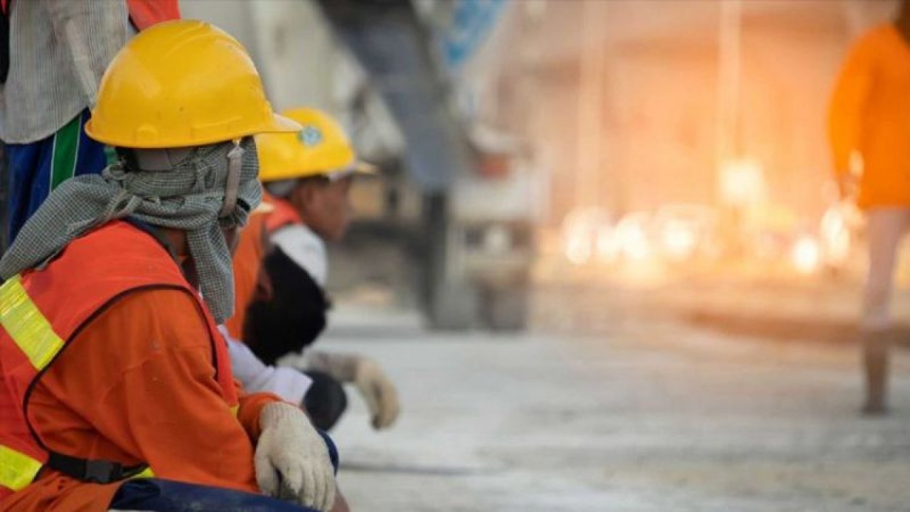 İŞKUR’dan işten çıkarılanlara müjdeli haber: Bu işlemi yapana her ay düzenli 4 bin TL hesaba yatacak