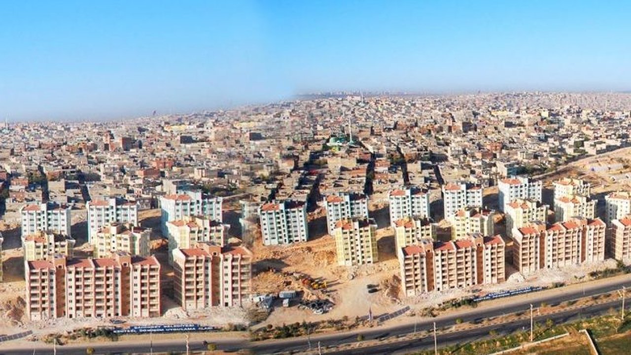 Gaziantepli Konut Yatırımcıları DİKKAT! Prof. Dr. Özgür Demirtaş, konut müjdesine ateş püskürdü! 'Her şey daha da berbat olacak'