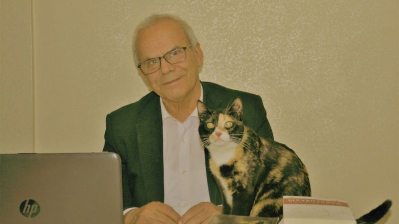 Diyarbakırlı gazeteci 1990’ları romanlaştırdı