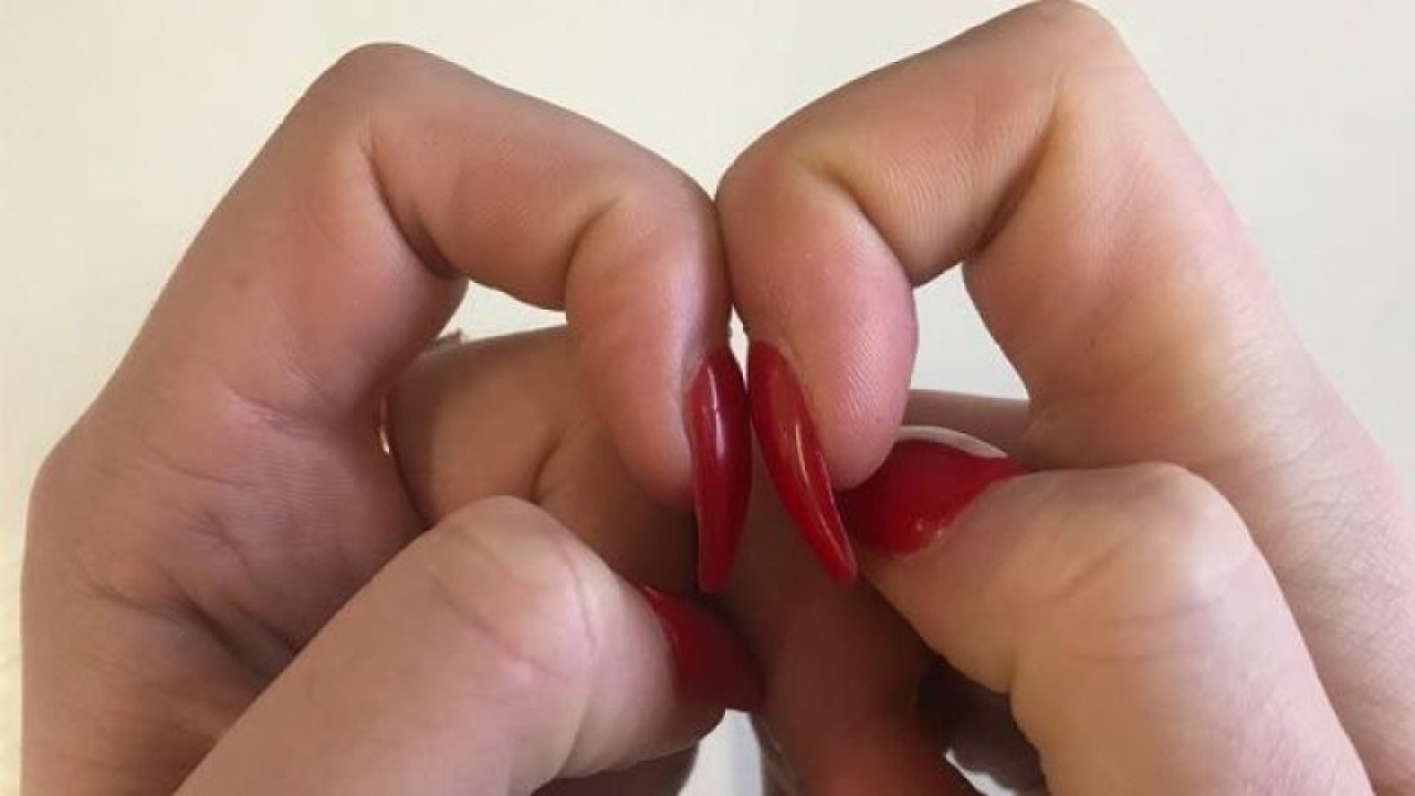 Parmaklarınızı Birleştirin, Kanser Olup Olmadığınızı Öğrenin! Kimsenin Bilmediği Bu Yöntem Kanser Riskini Gösteriyor, Üstelik 2 Saniyede!