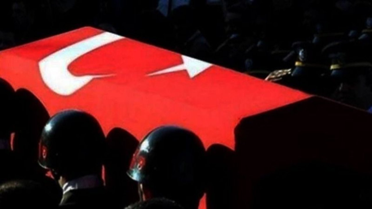 Gaziantep'e Şehit Ateşi Düştü! MSB açıkladı! Pençe-Kilit Operasyonu bölgesinde Gaziantepli Piyade Uzman Onbaşı Mehmet Ali Çap ve Sivaslı Piyade Uzman Çavuş Ömer Yıldırım şehit oldu.