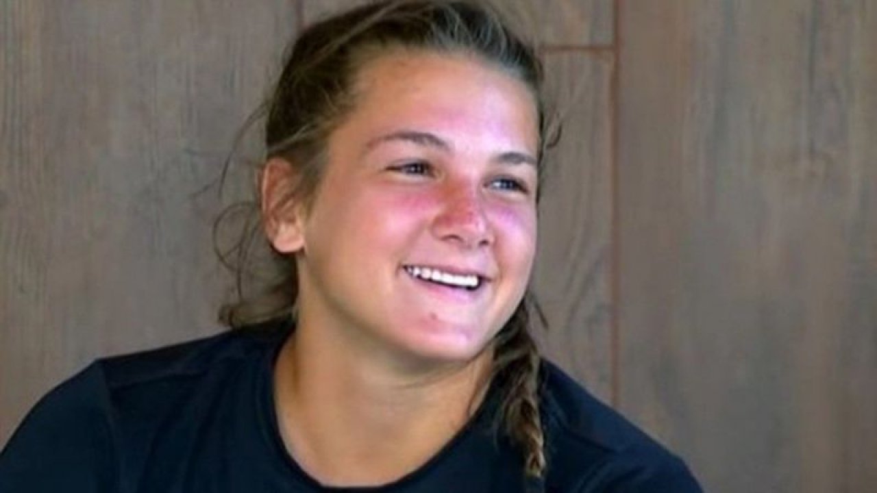 Survivor Yarışmacısı Nisa'dan Şoke Eden Sözler! Ogeday Girişken Elendi! Ortalık Karıştı! Nisa Bölükbaşından İtiraf Sonunda Geldi "O Benim Kalbimde!"