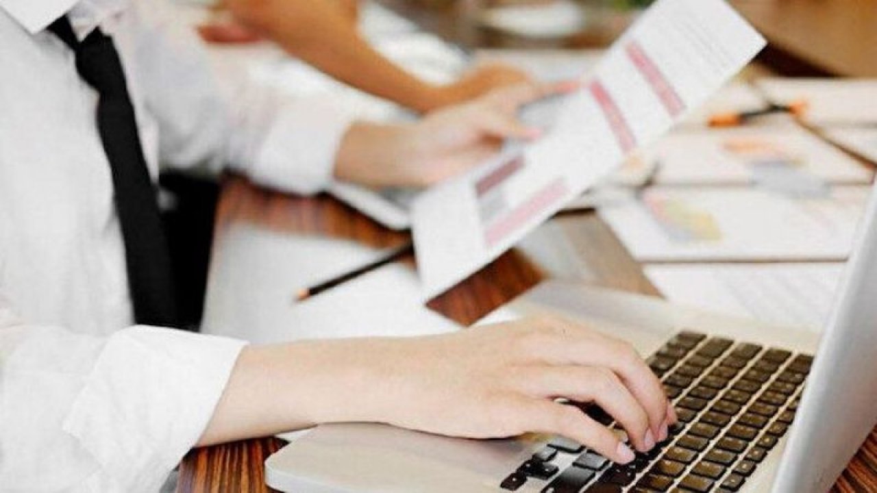 İlkokul Mezunlarının Dikkatine: 125 Bin Kişi Kamu Personeli Olarak İşe Alınacak! 15 Bin TL’ye Kadar Aylık Maaş Verilecek!