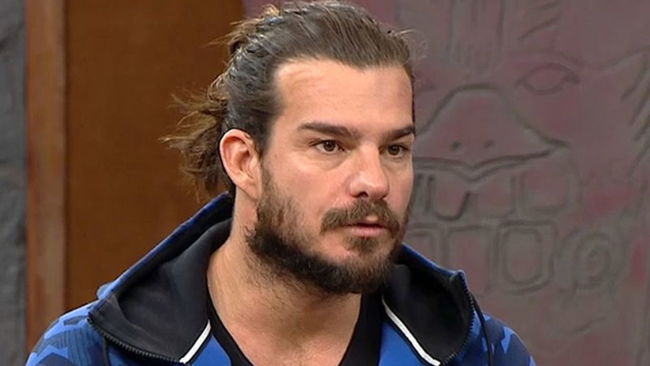 "Survivor BBG Evi Gibi Oldu!" Hakan Hatipoğlundan Survivor'ın Nisasına Alaycı Sözler! "Survivor'ın Adını Nisa İlişkileri Yapalım!"