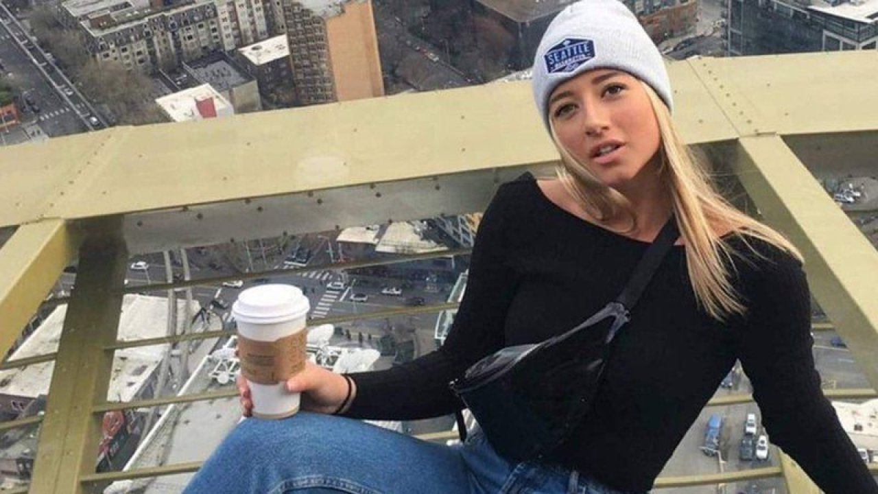 Survivor Polemiğine Demet Akalın Şoku! Survivor Güzeli O Lafların Altında Kalmadı! "Evine Haciz Geldiğinde ki Ajitasyonunu Unutmasın!"