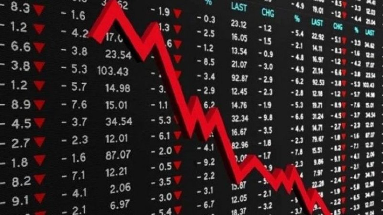 Ekonomistten Çarpıcı Ekonomik Kriz İddiası! "Dikkat Edilmezse Türkiye'yi Büyük Bir Kur Krizi Bekliyor!"