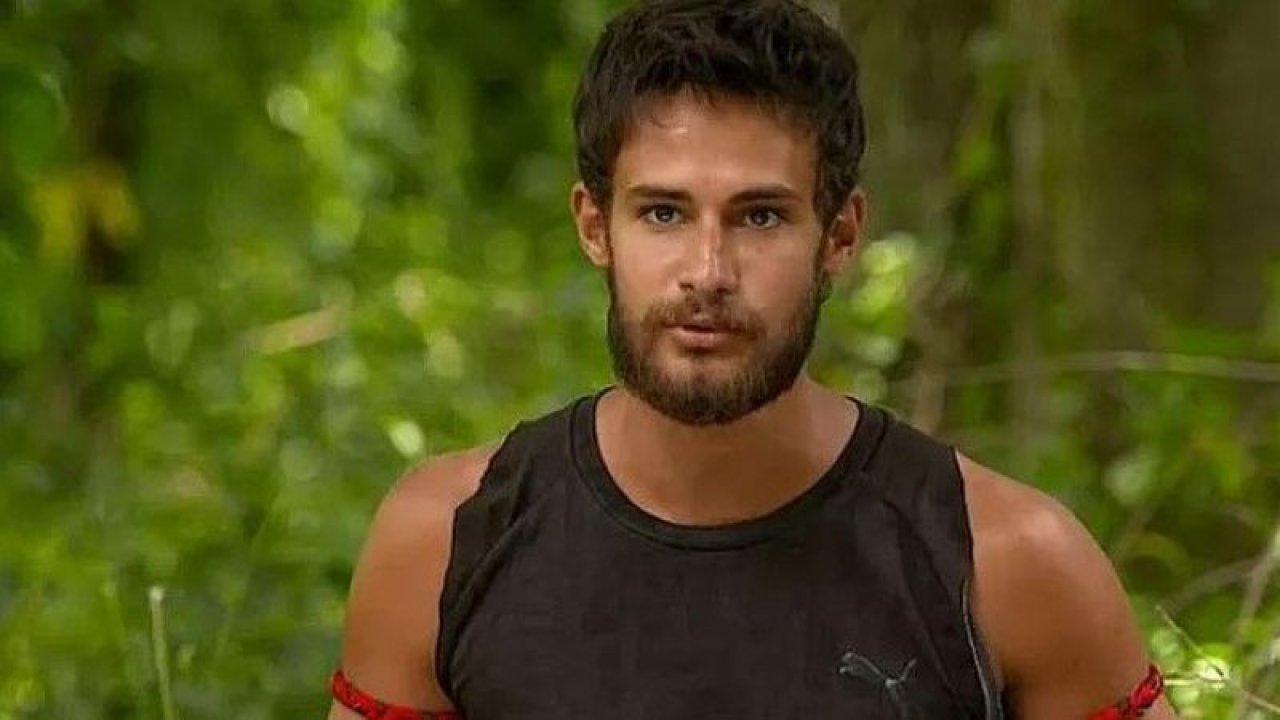 Survivor Batuhan Zekasını Konuşturdu, Hikmet'i Alıp Ateşin İçine Attı! Bu Hamle Ortalığı Karıştırır!