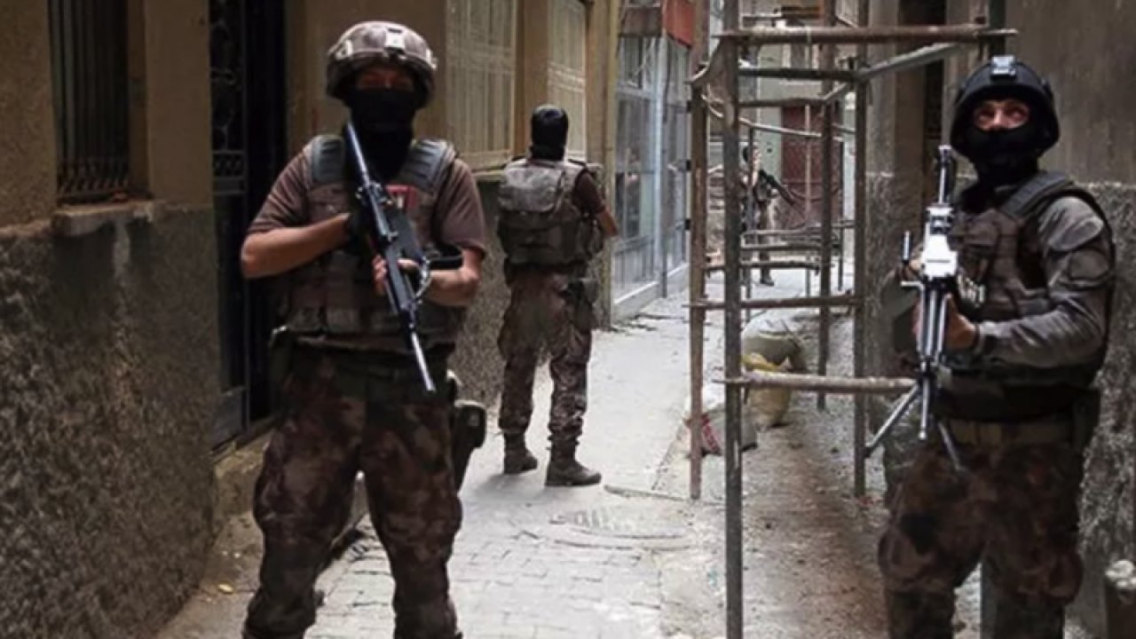 SON DAKIKA: Hangi Ünlü İş Adamları Gözaltına Alındı? Demir Yumruk Operasyonu'nun Gaziantep Bağlantısı Var Mı?