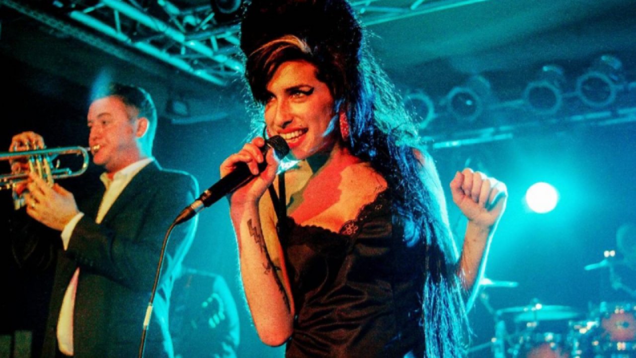 Amy Winehouse’un hayatı film oluyor