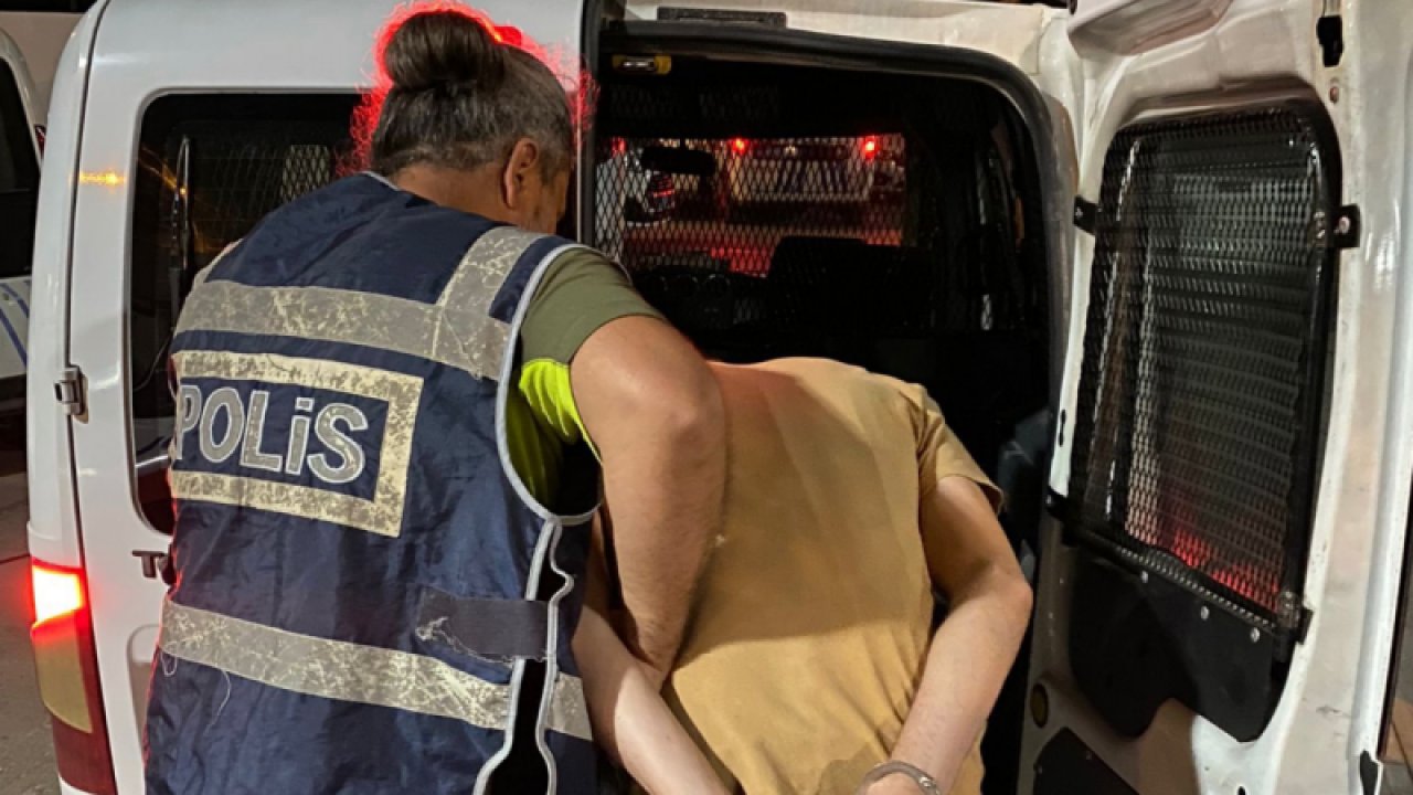 Gaziantep'te evinde 138 kök Hint keneviri yetiştiren zanlı yakalandı