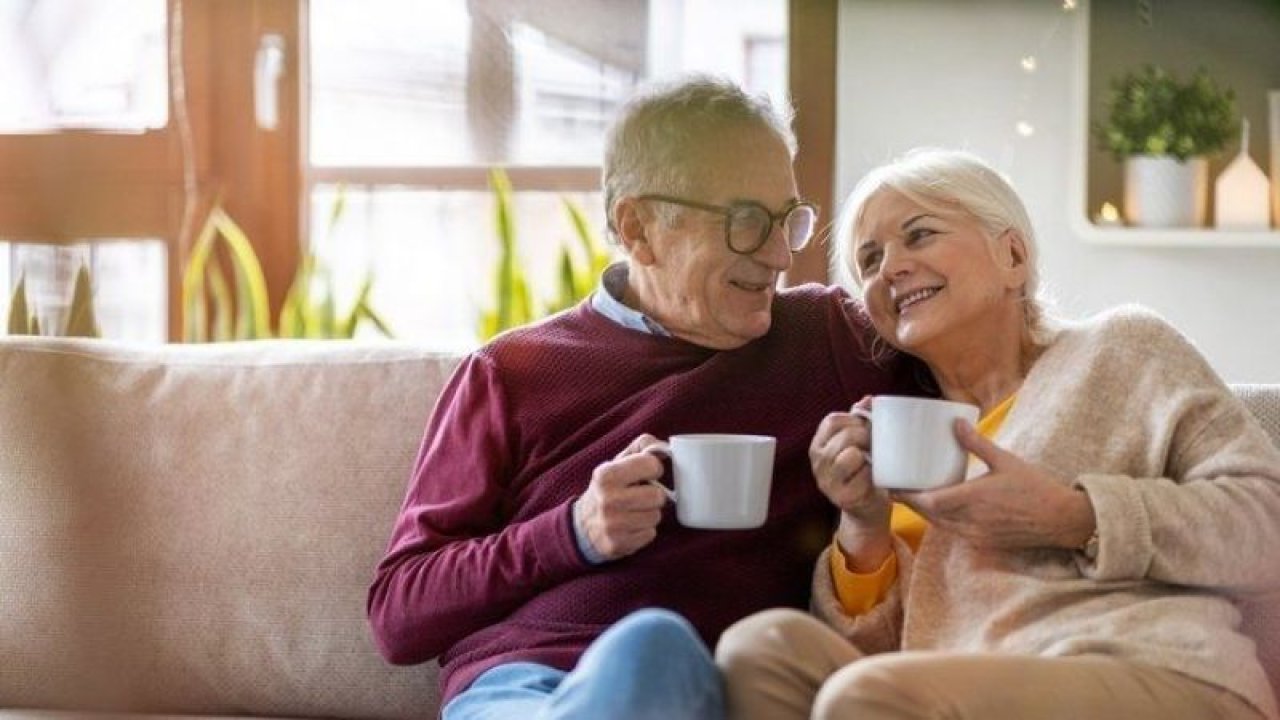 Memurların Dikkatine: Erken Emekliliğin Yolları Açıldı! 15, 16 ve 18 Yıllık Prim Ödemeleri İle Yaşı Beklemeden Erken Emekli Olabilirsiniz!