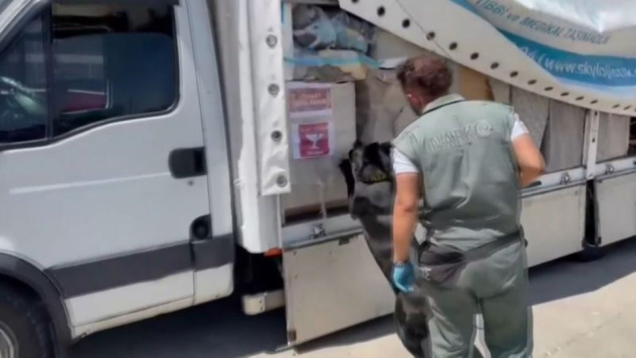 Gaziantep karayolunda düzenlenen operasyonda 117 kilo esrar ele geçirildi
