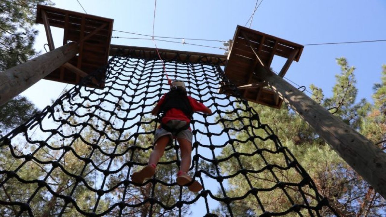 Gaziantep'te aileler macera parkıyla stresten uzaklaşıyor
