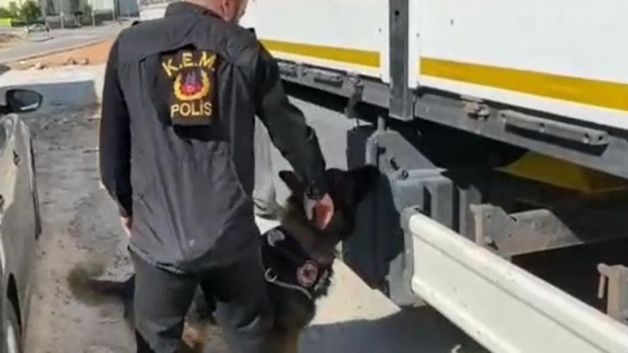 Gübre çuvallarının arasında ’kaçak sigara’ sevkiyatına polis darbesi...Video Haber