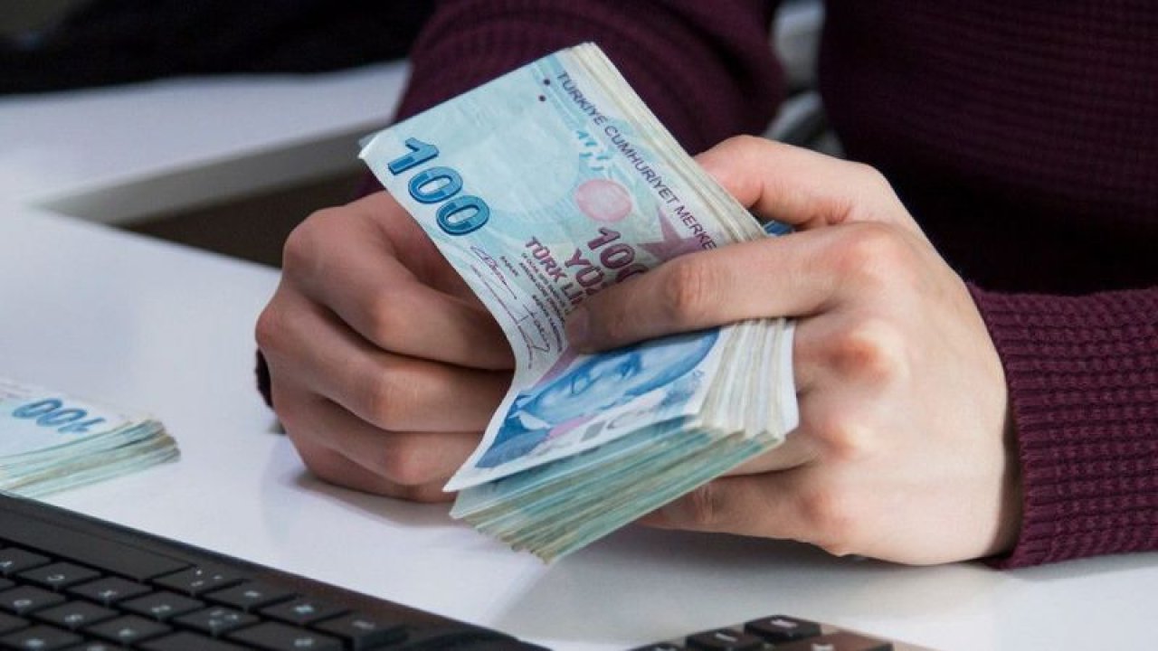 Emekli ve Memura Yeni Zam Müjdesi: Yüzde 3'ün Üzerinde...