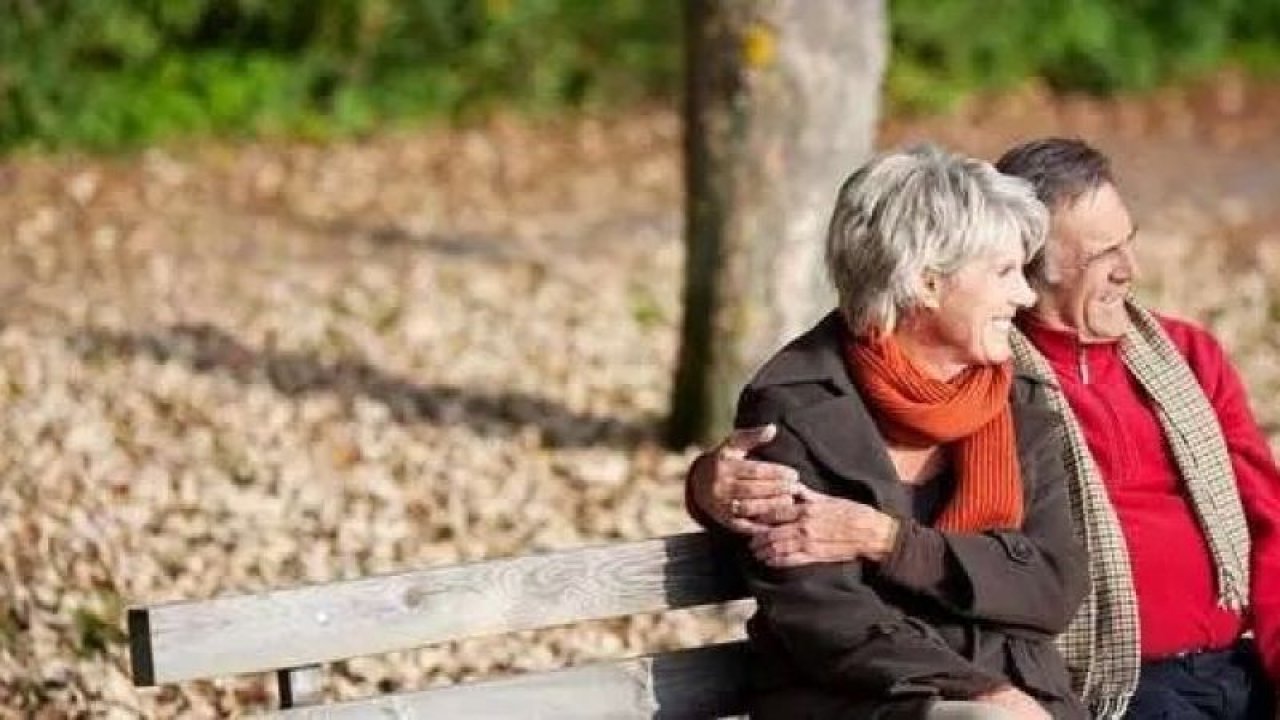 Emekli Promosyonlarında Son Güncelleme: Ek Ödeme Tutarı 10 Bin TL'ye Yükseldi! Son Başvuru Tarihi 30 Eylül!