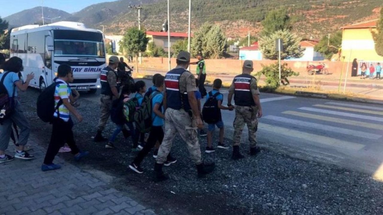 İslahiye'de okul çevrelerinde denetim