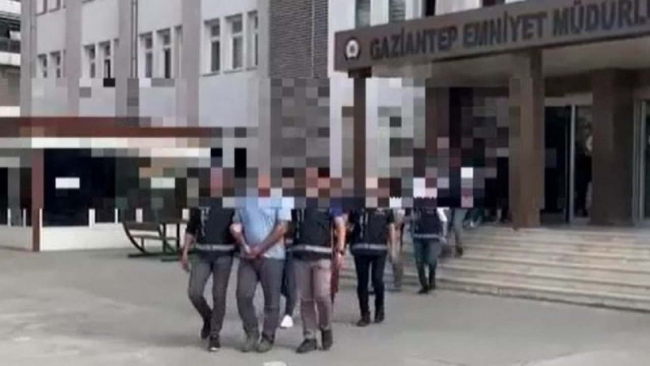 FLAŞ HABER: Gaziantep'ten Şırnak'a düzenlenen DEV OPERASYON! 21 bin 341 paket kaçak sigara ! Binlerce Litre Kaçak Akaryakıt ele geçirildi... Kac Kişi Tutuklandı