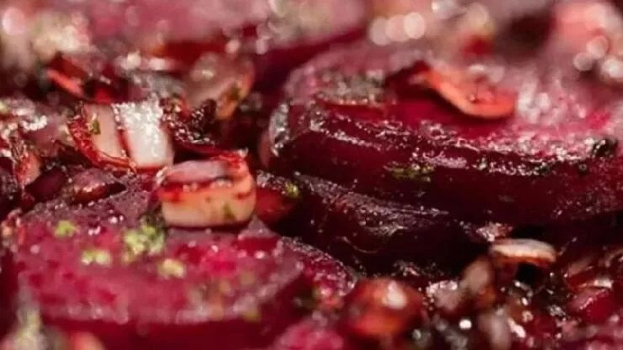 Bu Yiyeceği Dolabınızdan Eksik Etmek İstemeyeceksiniz; Hem Kanseri Durduruyor, Hem De Kanserin Oluşumunu Engelliyor! İşte O Besin…